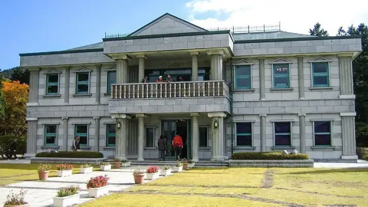 Hakone Detached Palace