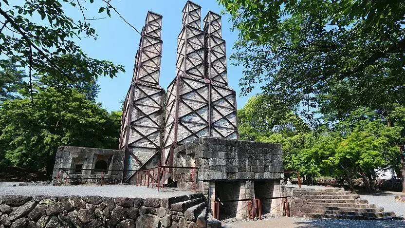 Forno de Reverberação Nirayama