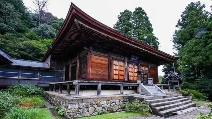 Onsenji Temple