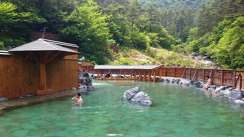 Bains thermaux de Kusatsu