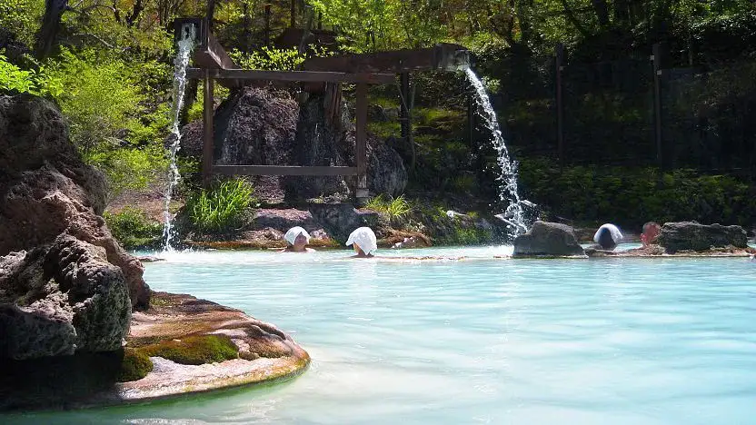 Shirahone Onsen