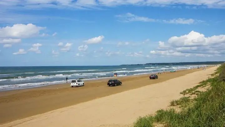 Chirihama Beach Drive