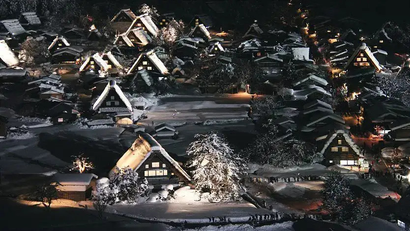 Shirakawago Winterbeleuchtung