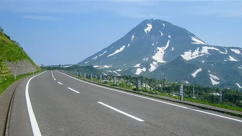 Shiretoko Pass