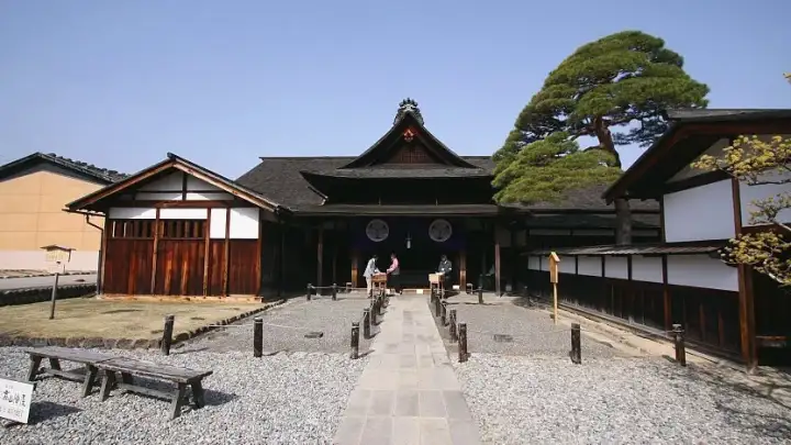 Takayama Jinya