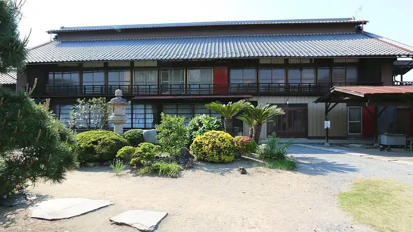 Tajima Yahei Seidenzucht-Farm