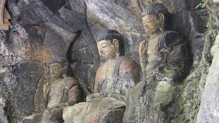 Usuki Stone Buddhas